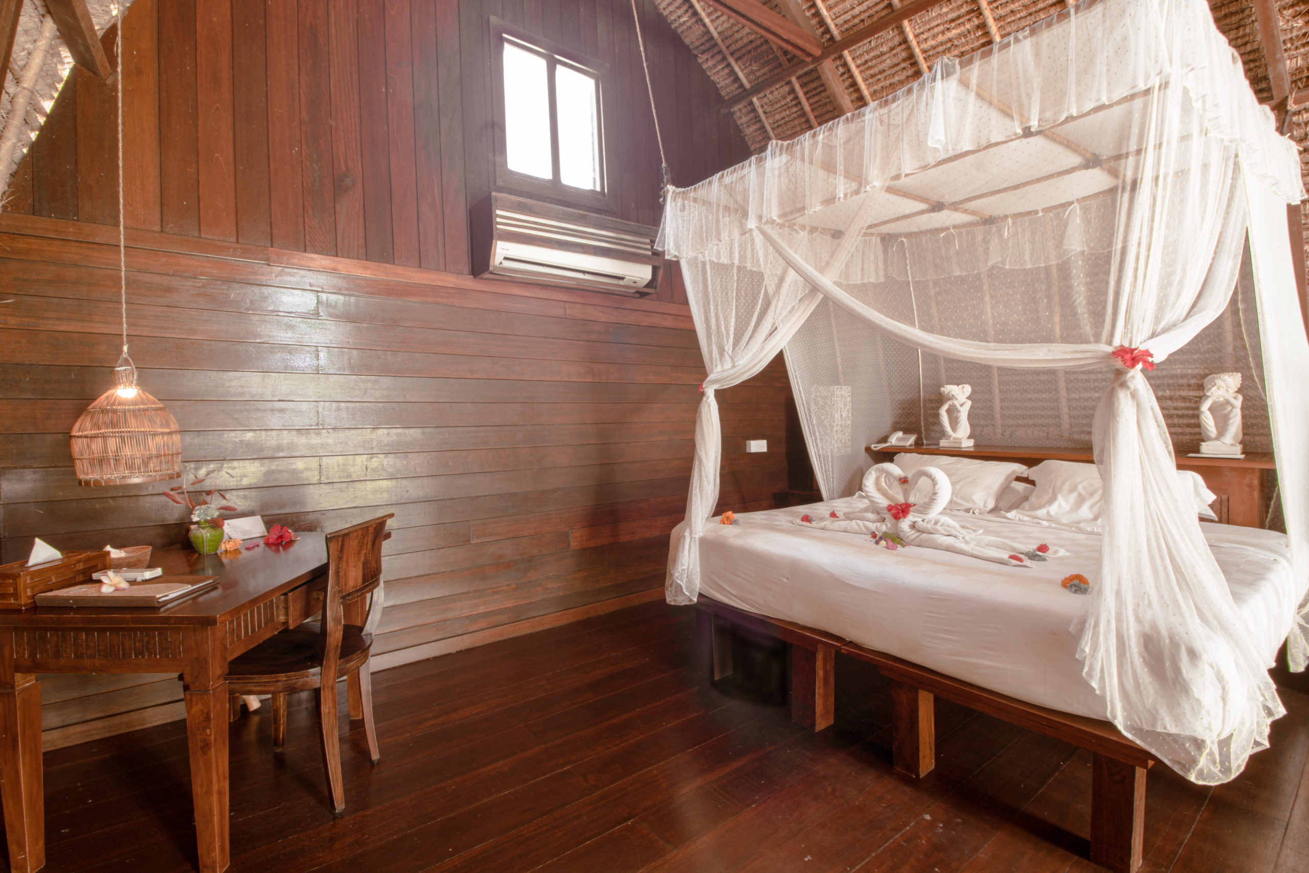 Lumbung Suite Bathroom